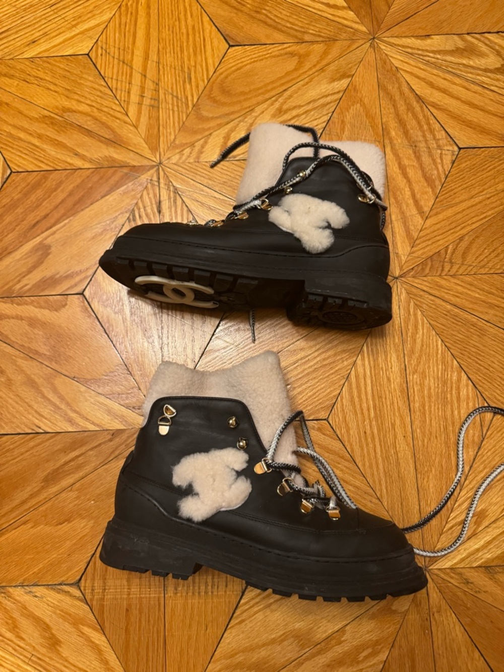 Chanel Black and Shearling-Trim Lace-Up Winter Snow Boots